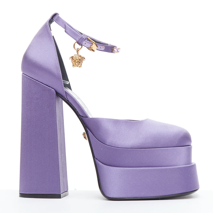 VERSACE Runway Aevitas 155 lilac purple satin gold crystal Medusa platform EU40