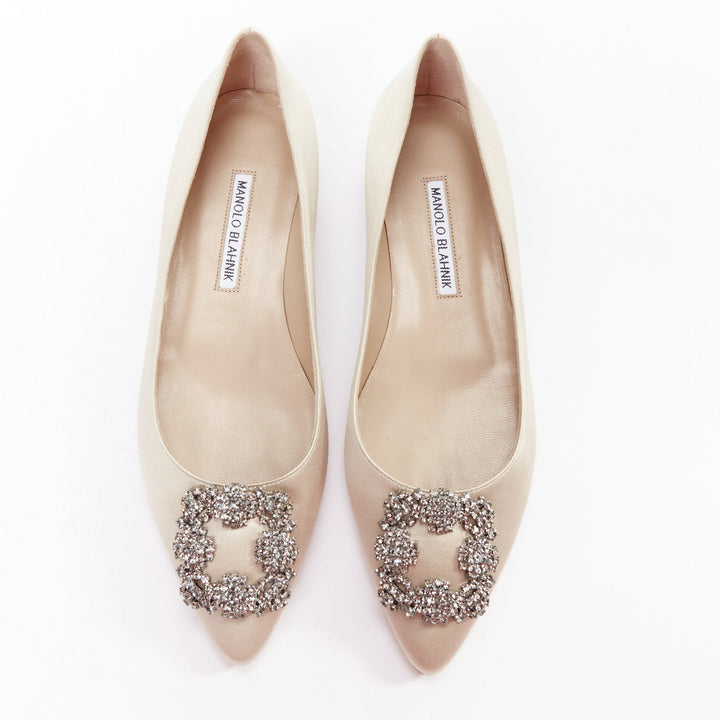 MANOLO BLAHNIK Hangisi beige satin crystal buckle pointy flats EU38.5