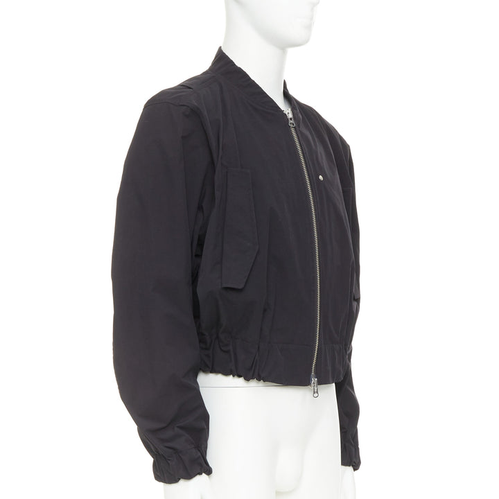 KARMUEL YOUNG Molded Bulk  black stiff cotton zipped crop bomber jacket IT48 M