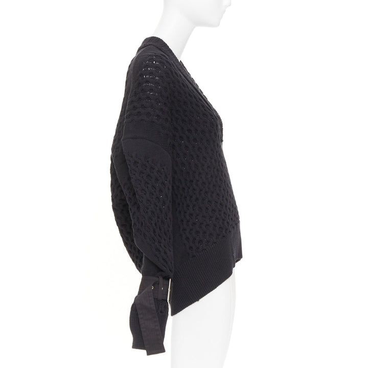 SACAI 2018 black open waffle knit buckle sleeve cotton blend sweater JP1 S