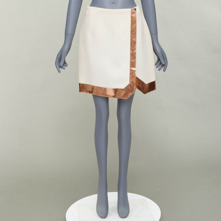 MUGLER cream virgin wool metallic copper PVC edge tulip skirt FR38 M