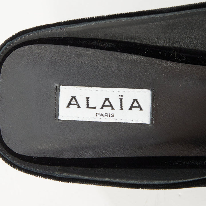 ALAIA 2023 Tong 75 black velvet sculptural thong wedge slip on sandals EU38