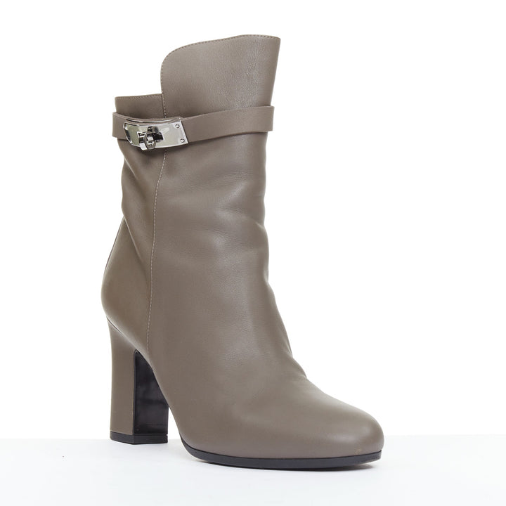 HERMES Joueuse Kelly Buckle grey etain silver turnlock heeled ankle boots