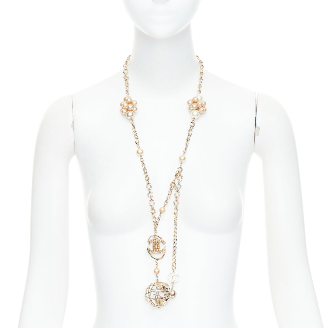 CHANEL 04A gold tone CC logo pearl globe charm chain belt necklace