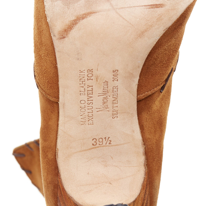 MANOLO BLAHNIK Vintage brown suede overstitch detail heeled ankle boots EU39.5