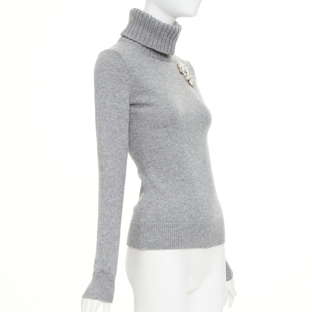 ALEXANDER MCQUEEN 2020 100% cashmere greypearl clear crystal brooch sweater  S