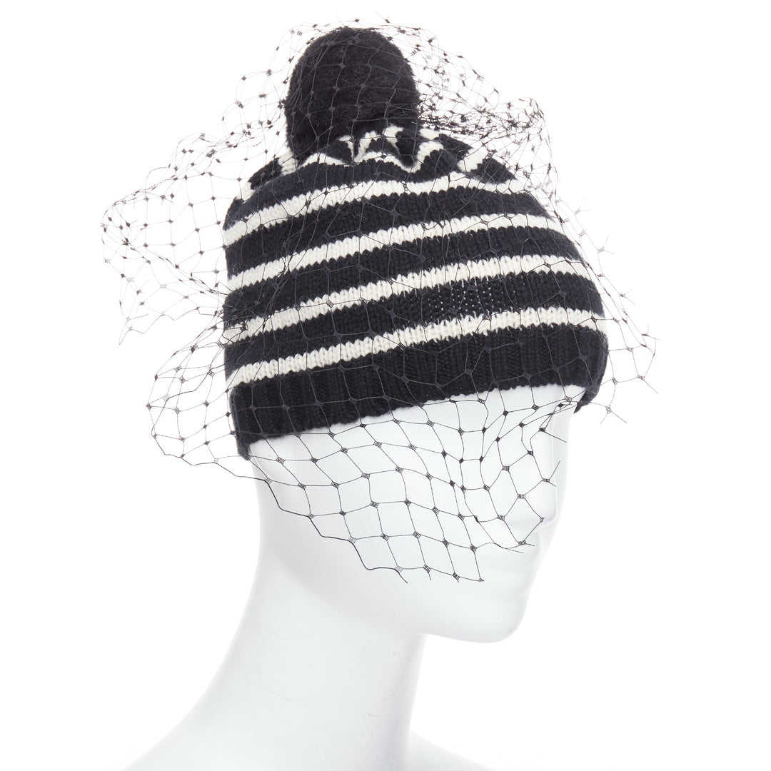 BERNSTOCK SPEIRS 100% cashmere black white striped veil beanie