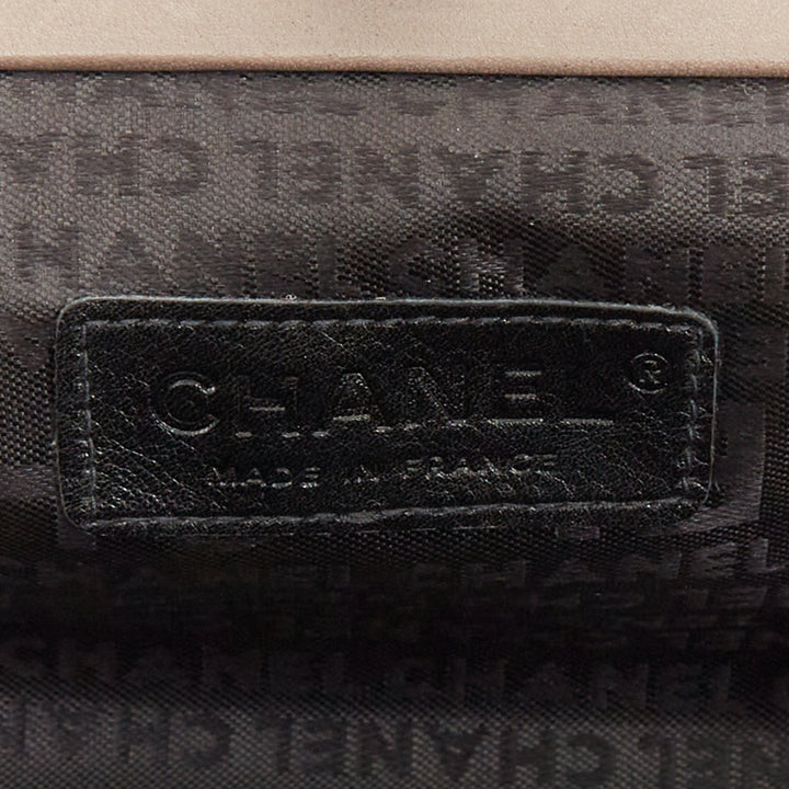 CHANEL 2000 pink pearl beaded grey satin crystal CC kiss lock frame clutch bag