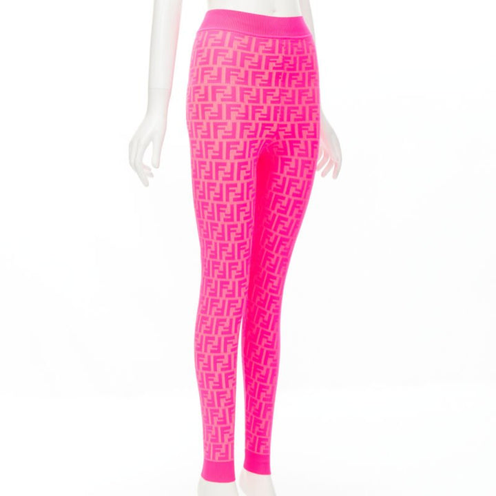 FENDI Nicki Minaj Prints On Runway neon pink FF Zucca legging IT38 XS