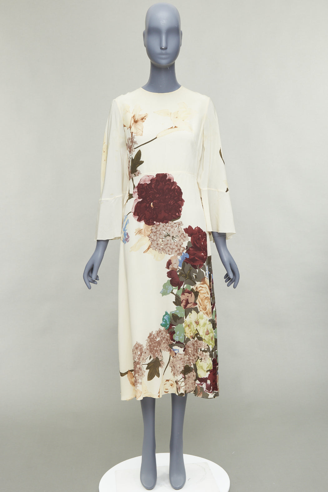 VALENTINO 2016 Runway cream floral print cape back ruffle sleeve dress