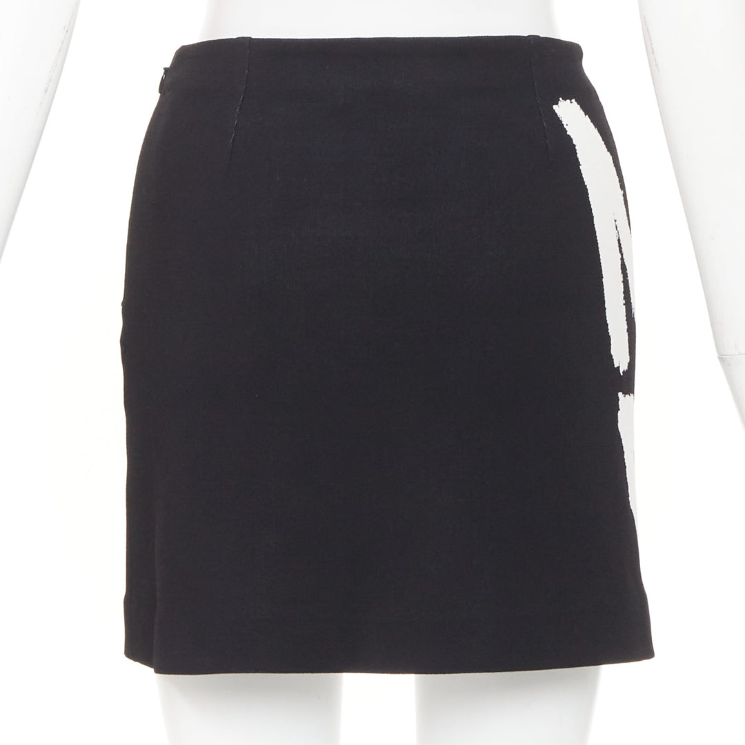 DIOR 2024 Miss Dior fuchsia white black graffiti paint logo mini skirt FR34 XS