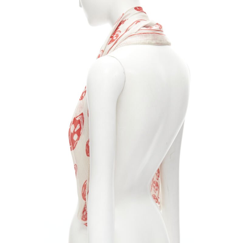 ALEXANDER MCQUEEN Signature skeleton skull light grey red silk scarf