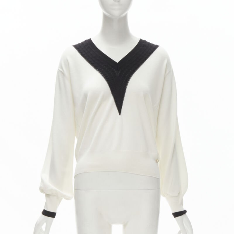 CHANEL 100% wool ivory white black intarsia chain schoolgirl sweater FR38 M
