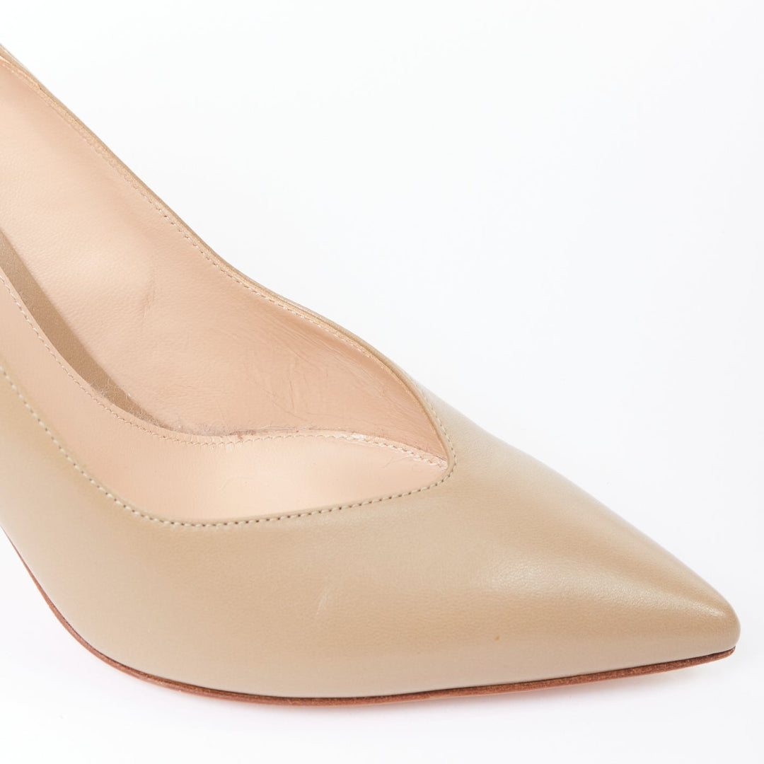 GIANVITO ROSSI dark beige leather V vamp point toe pumps EU37.5