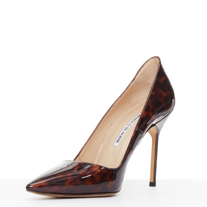 MANOLO BLAHNIK brown tortoise shell print patent stiletto pumps EU37.5