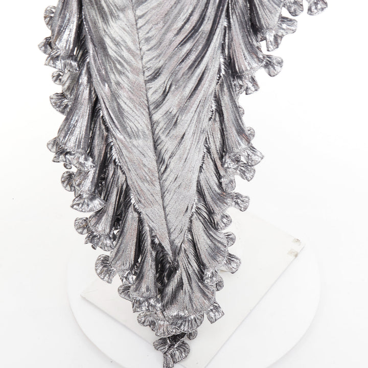 ALEXANDRE VAUTHIER COUTURE AW2023 Runway silver ruffle one shoulder top pant set