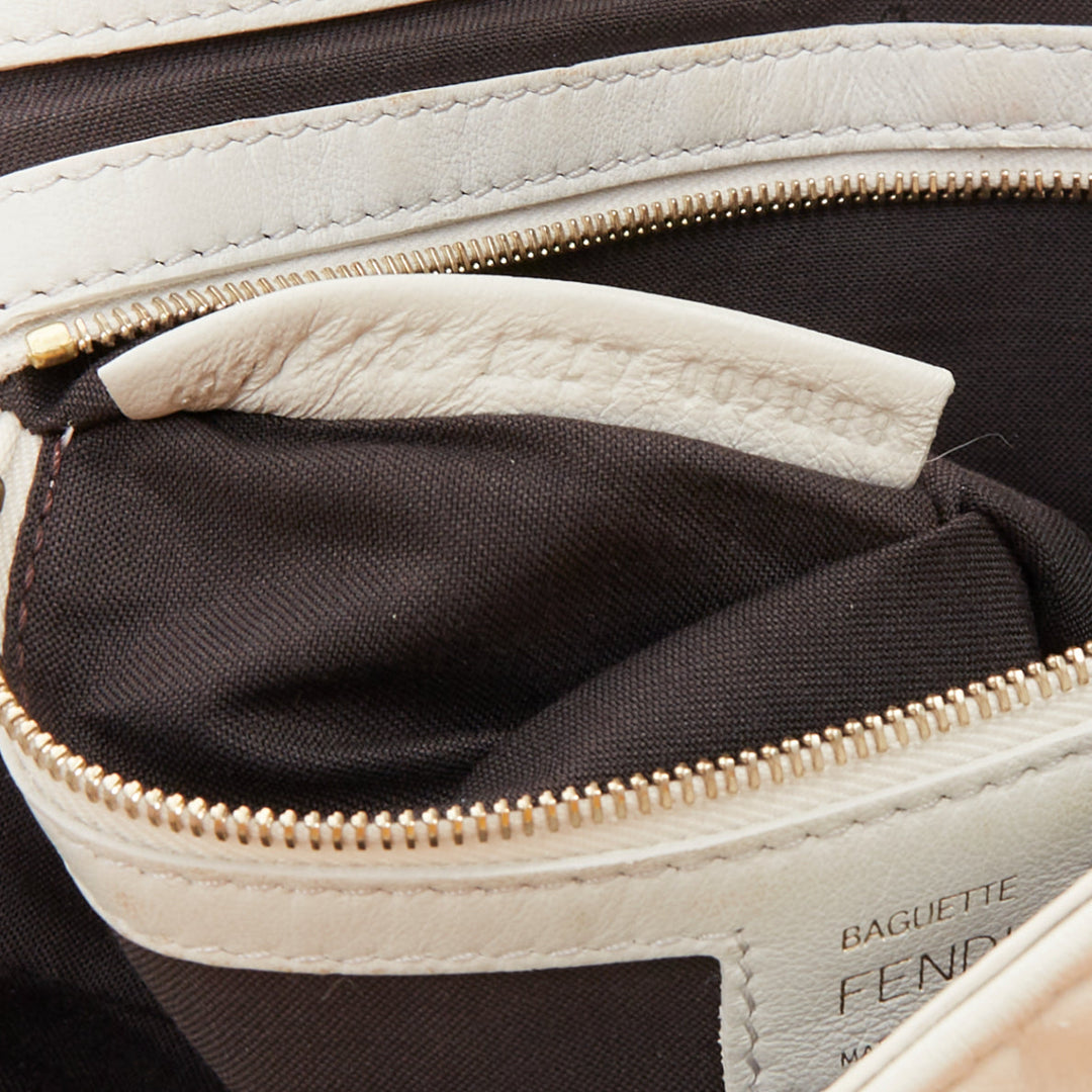 FENDI 2023 Runway Medium Baguette FF embossed white nappa leather bag