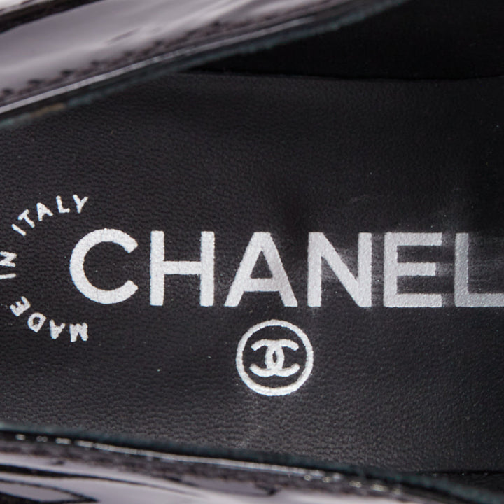 CHANEL 2018 Runway Forest Fairies black patent pointed square toe oxford EU37.5