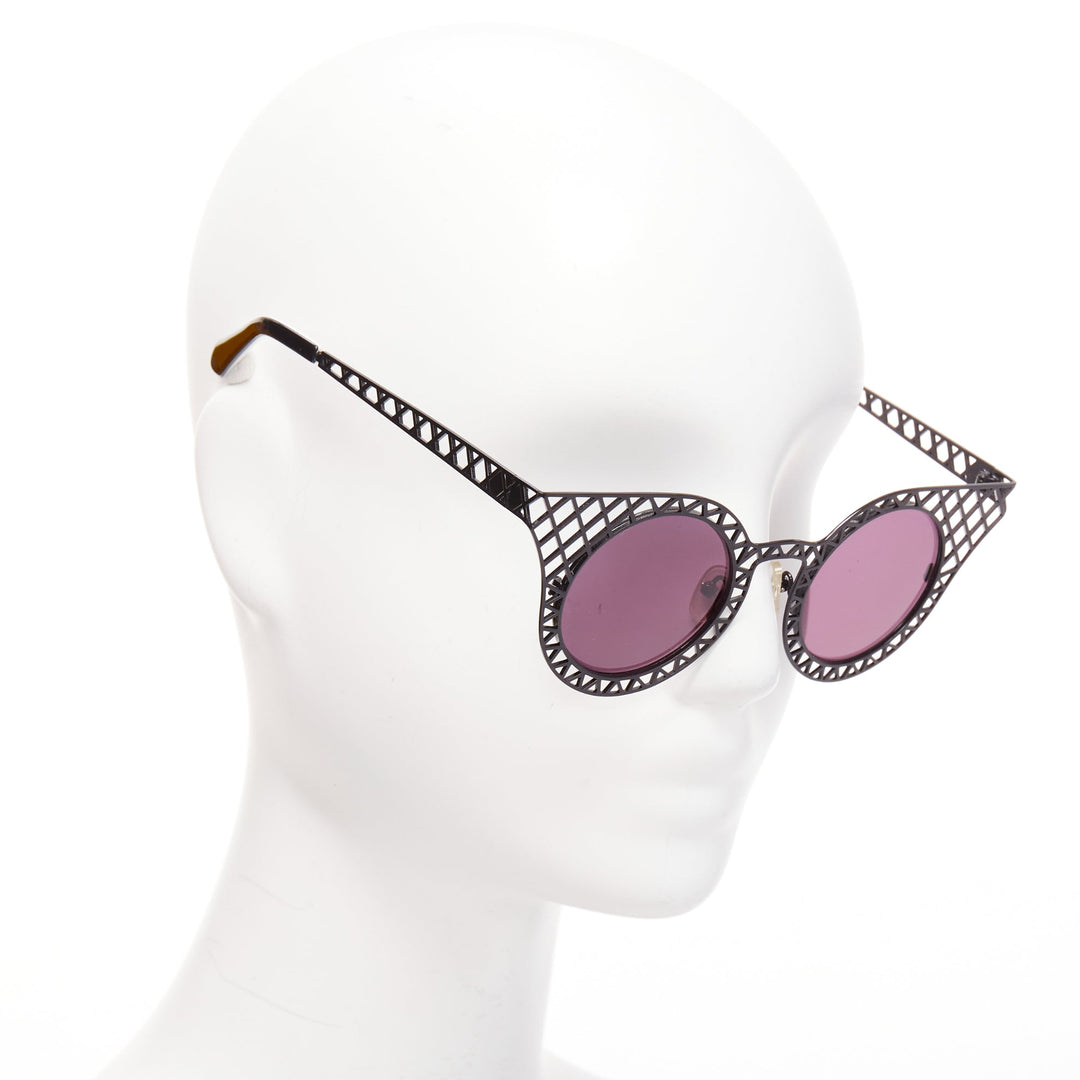 HOUSE OF HOLLAND Cagefighters black hollow purple lens round sunnies