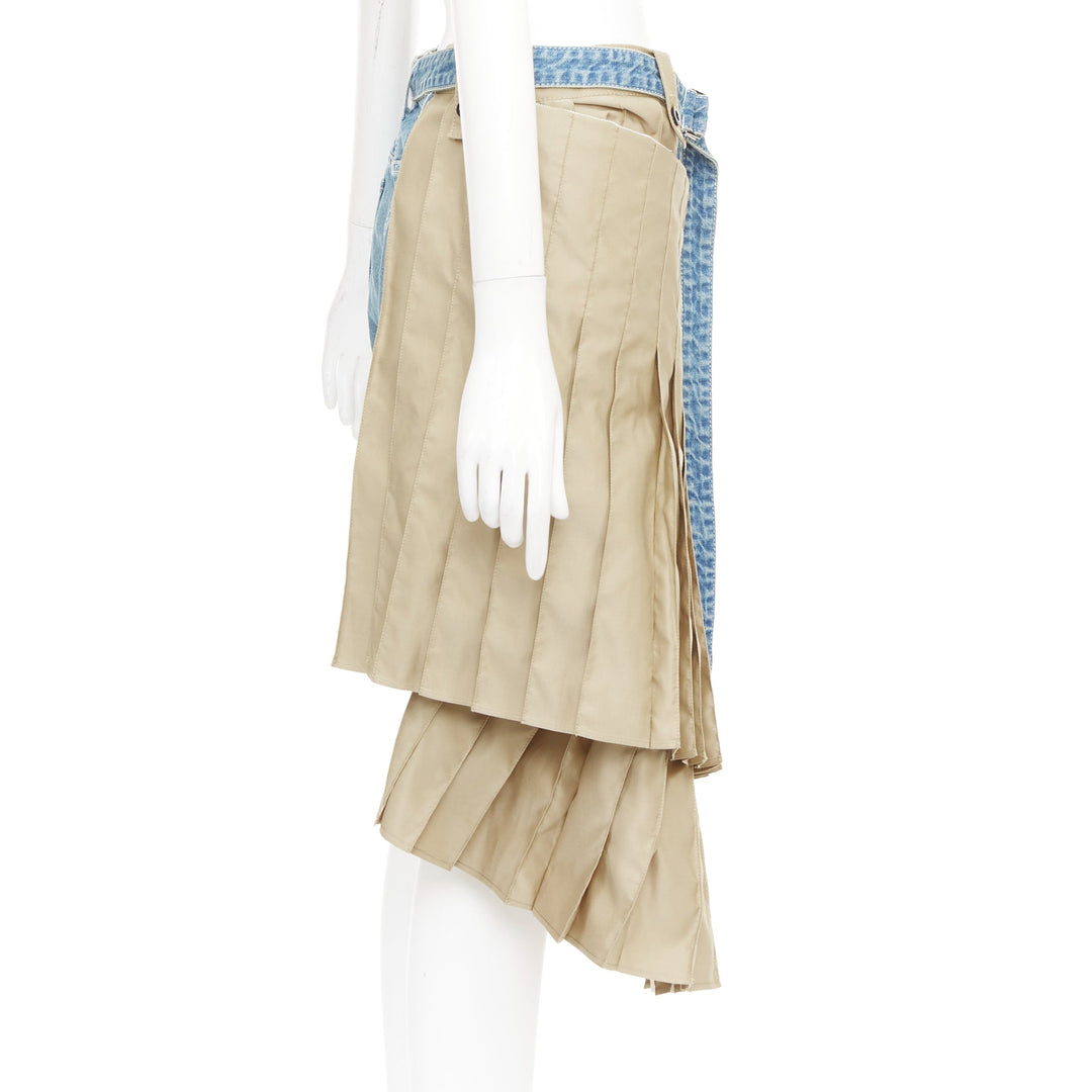 SACAI 2019 Runway beige kilt pleated cotton deconstructed denim shorts JP2 M