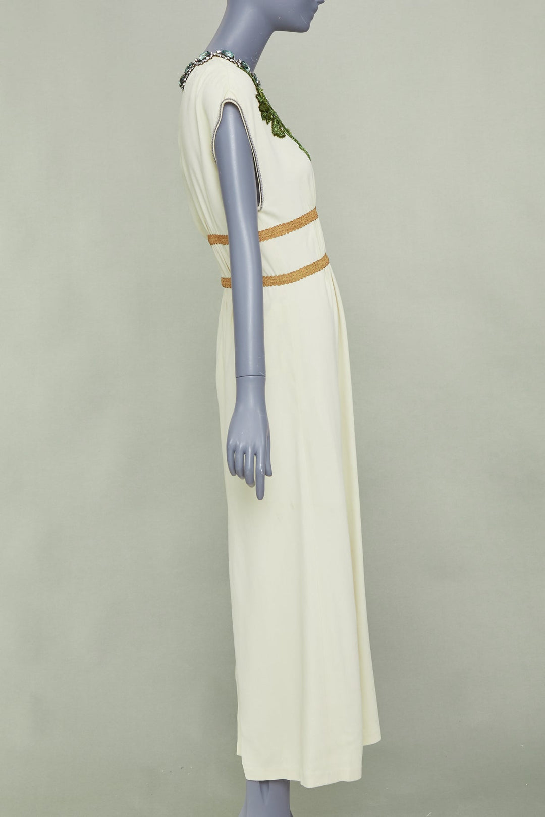 GUCCI 2019 beige crystal floral embroidered jersey empire waist gown S