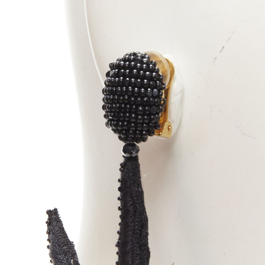 OSCAR DE LA RENTA black Large Starfish bead embellished clip on earrings