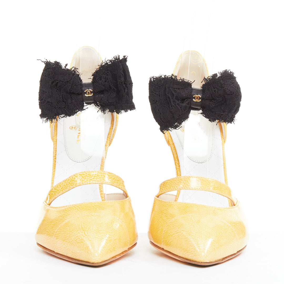 CHANEL 14C butter yellow patent leather CC logo bow maryjane pumps EU37.5