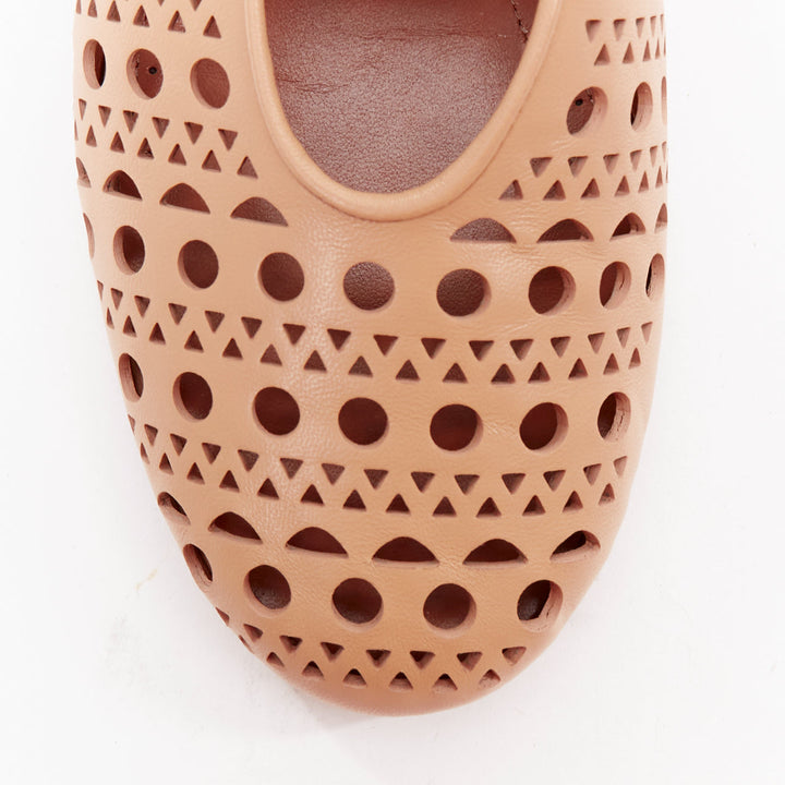 ALAIA Vienne tan leather cut out buckle maryjane ballerina flats EU37
