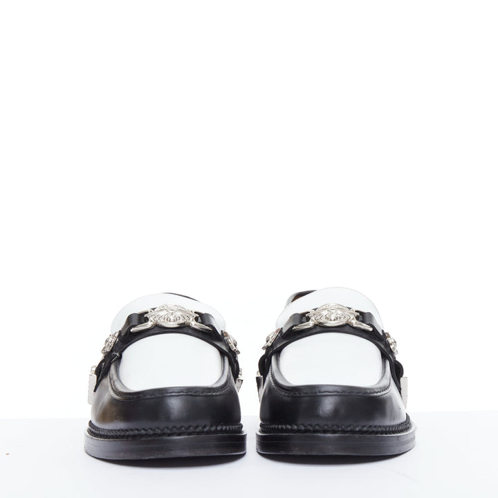 TOGA VIRILIS black white silver logo plague bicolor hard loafers EU39