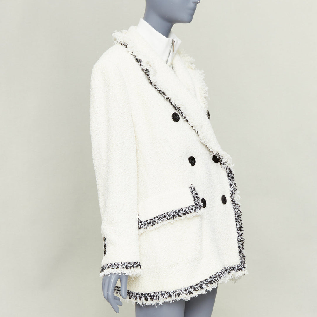 SACAI 2023 Runway double breasted tweed fringed off white winter outerwear JP1 S