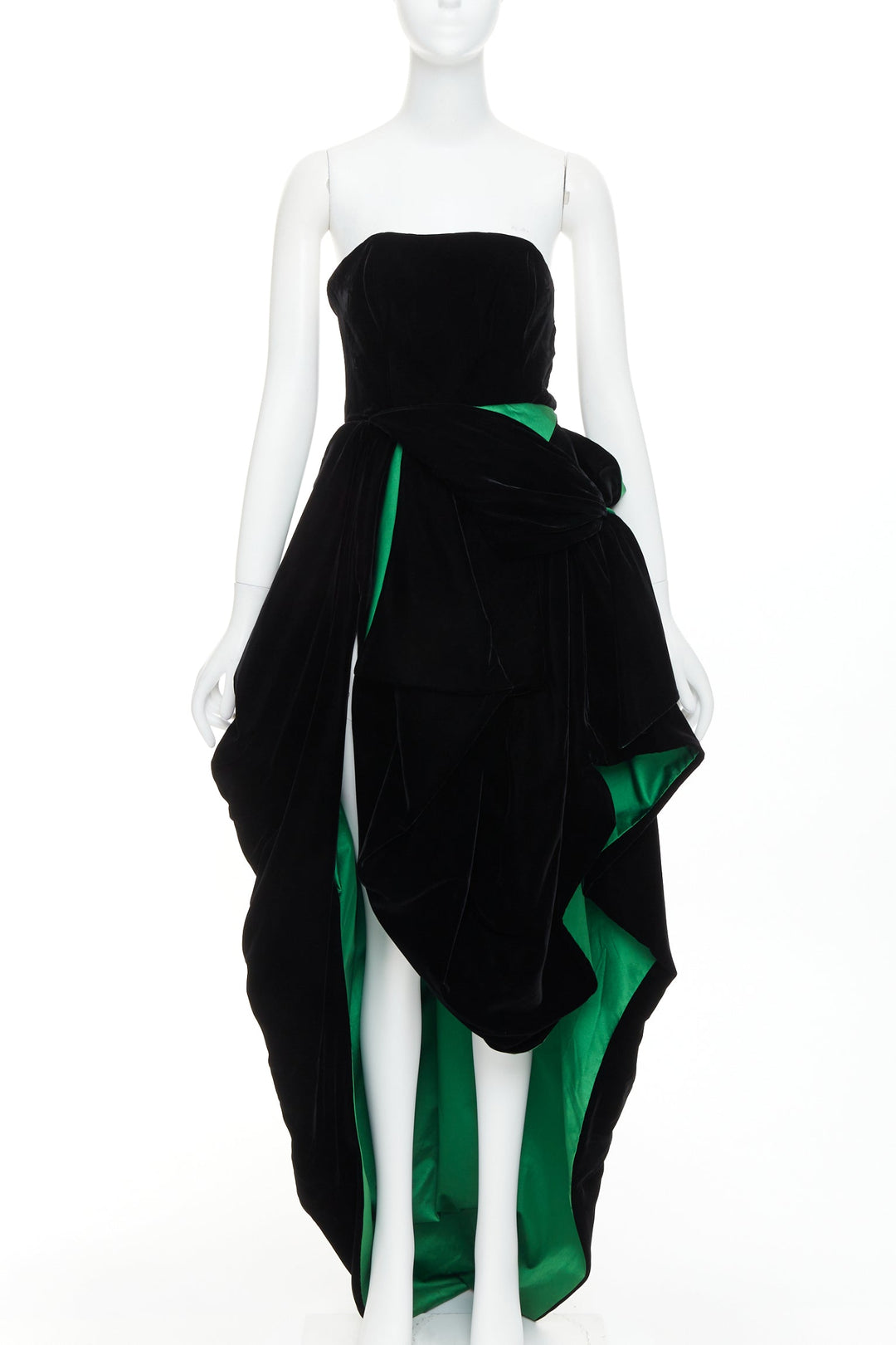 ALEXANDRE VAUTHIER COUTURE AW2020 Runway black velvet green velvet duchess  gown
