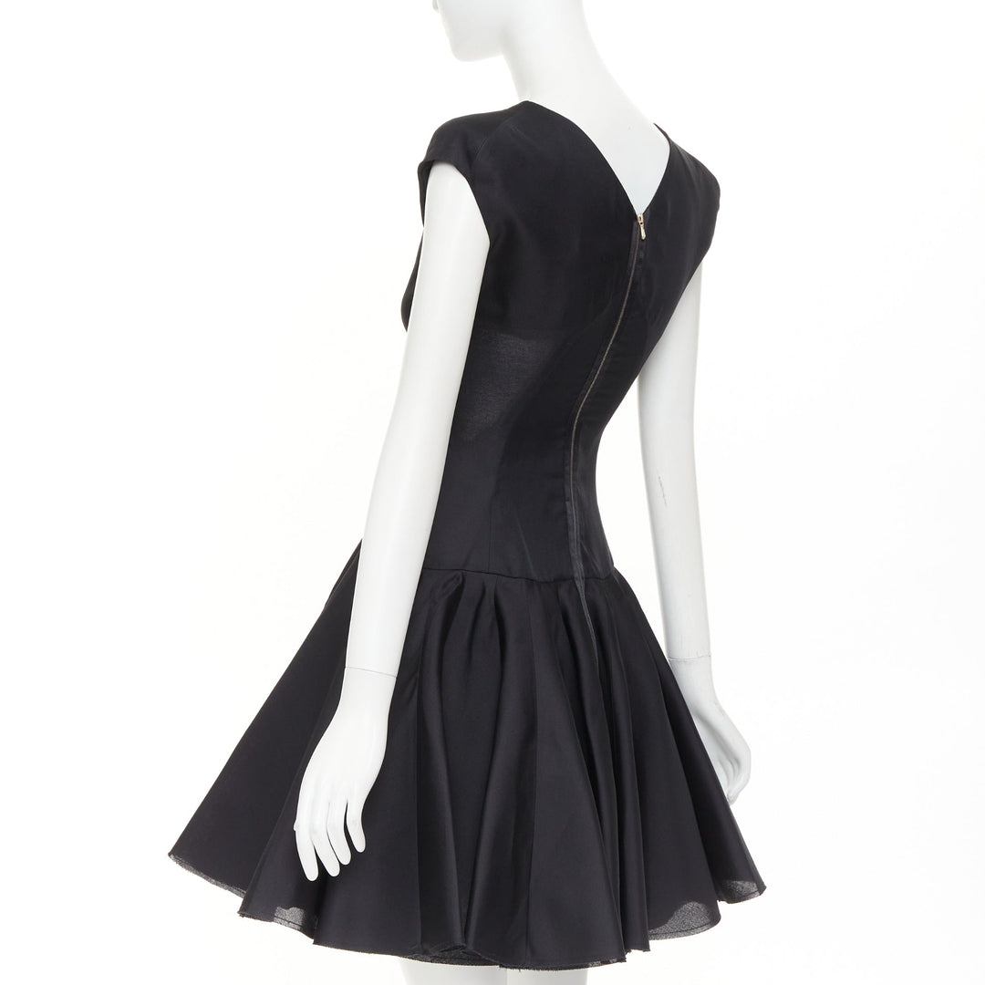 VICTORIA BECKHAM black tailored cap sleeve structured fit flare dress UK12 L