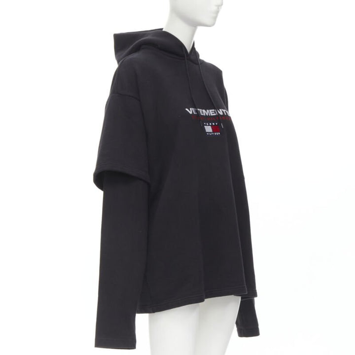 VETEMENTS TOMMY HILFIGER Demna 2018 black double sleeve oversized hoodie XS