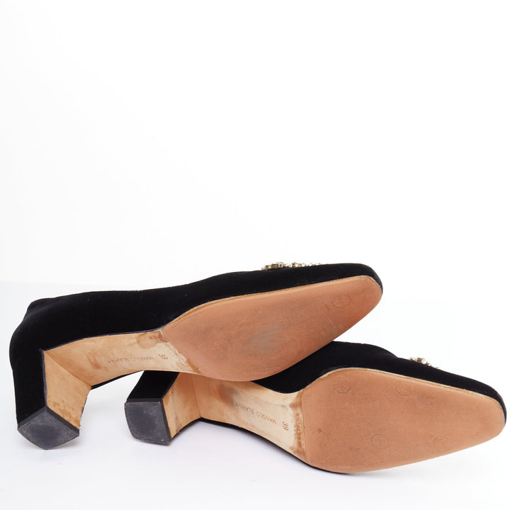 MANOLO BLAHNIK Okkato black velvet crysta jewell buckle pump EU39