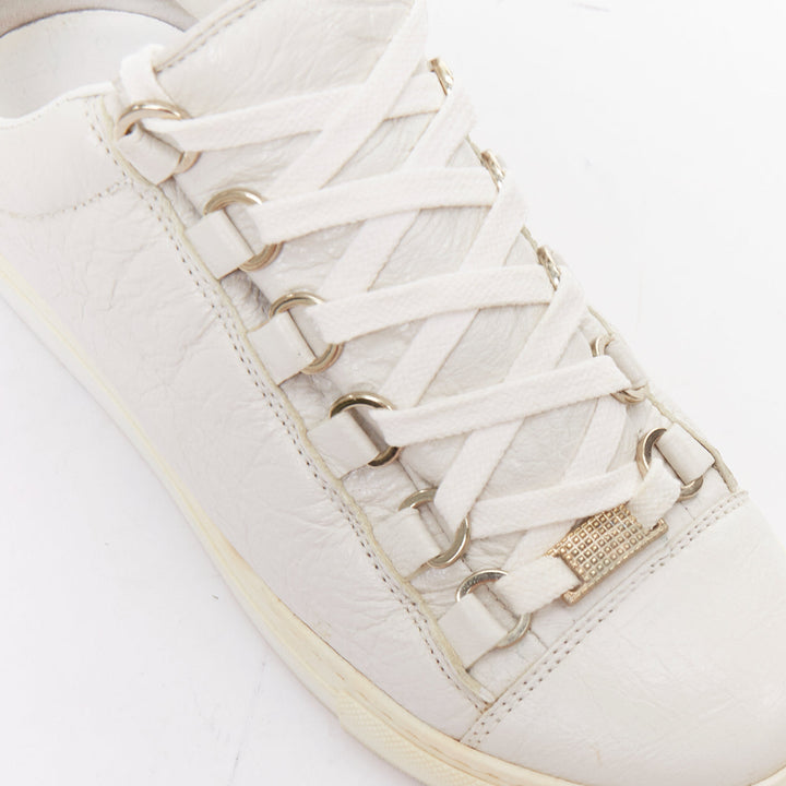BALENCIAGA Arena off white grained leather lace up sneakers EU35