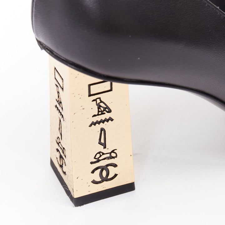 CHANEL 2018 Egypt Hieroglyphic  black leather grosgrain toe cap pumps EU36.5