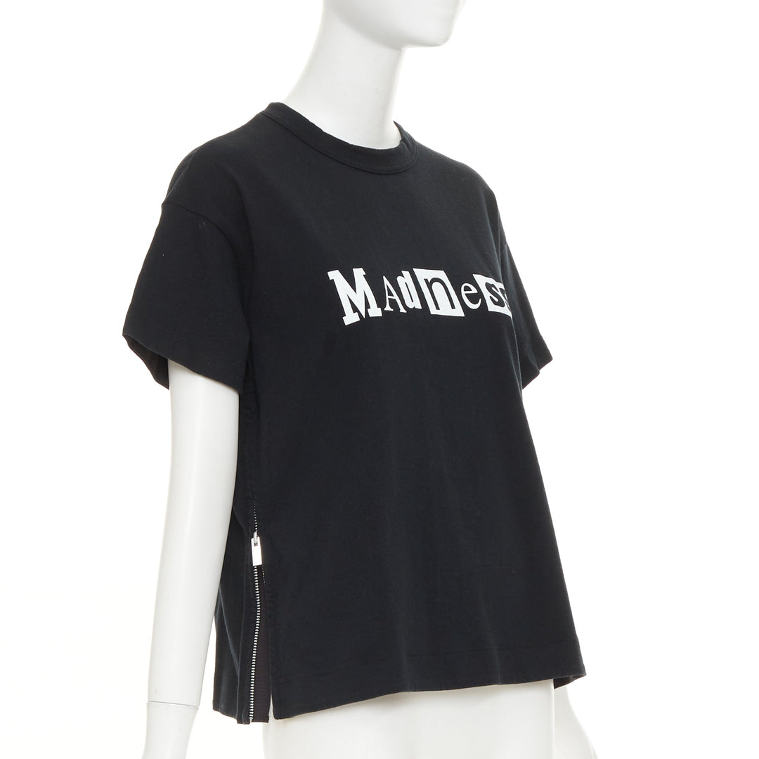 SACAI 2017 black cotton white Madness patch silver side zip tshirt JP2 M