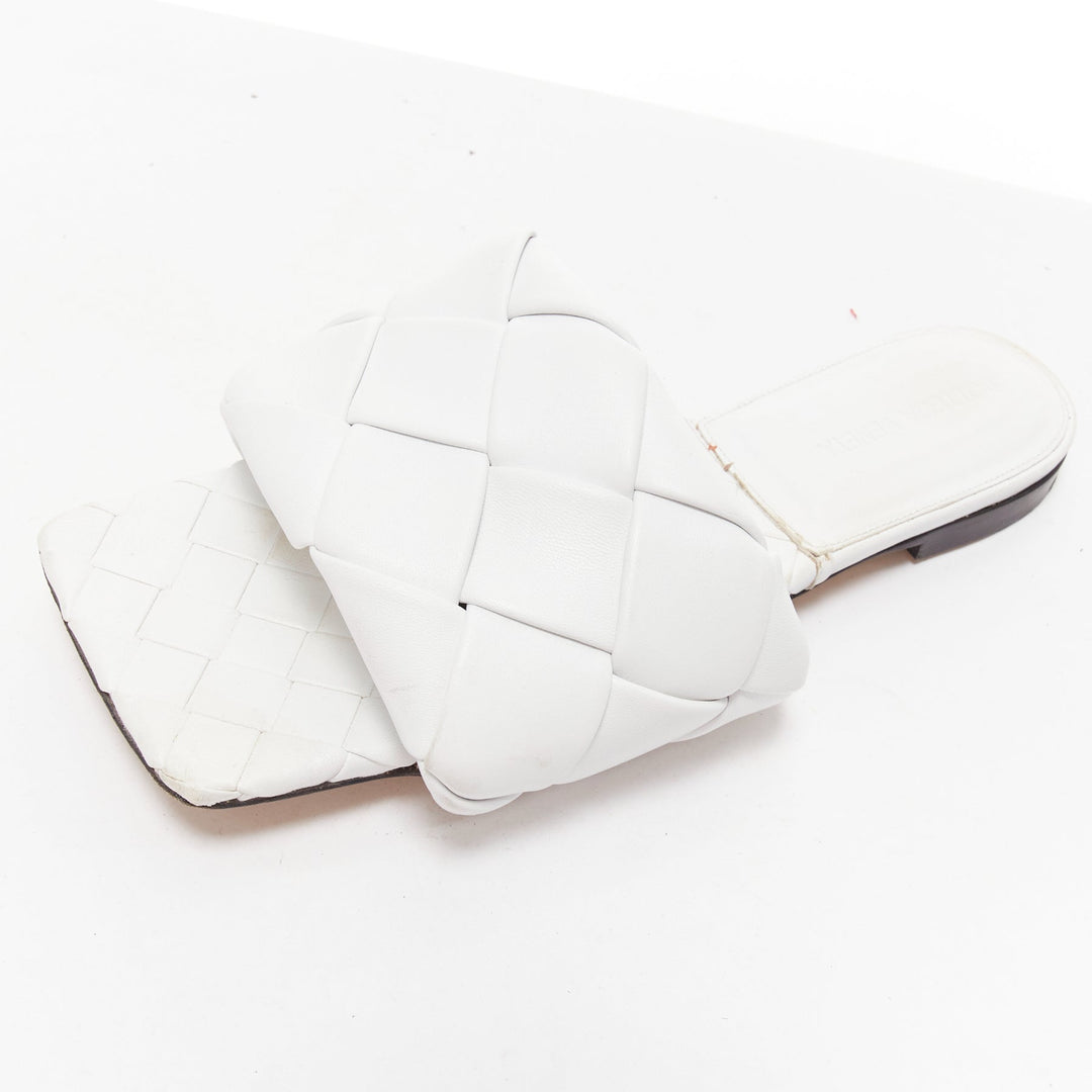 BOTTEGA VENETA Lido white intrecciato woven leather square toe slippers EU37