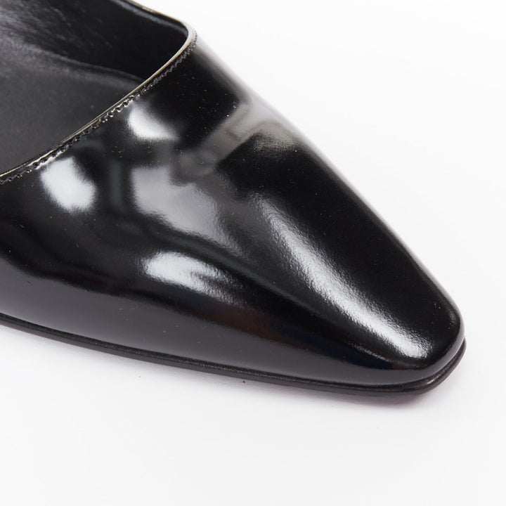 ROGER VIVIER Virgule black patent leather kitten comma heel almond pumps EU38.5