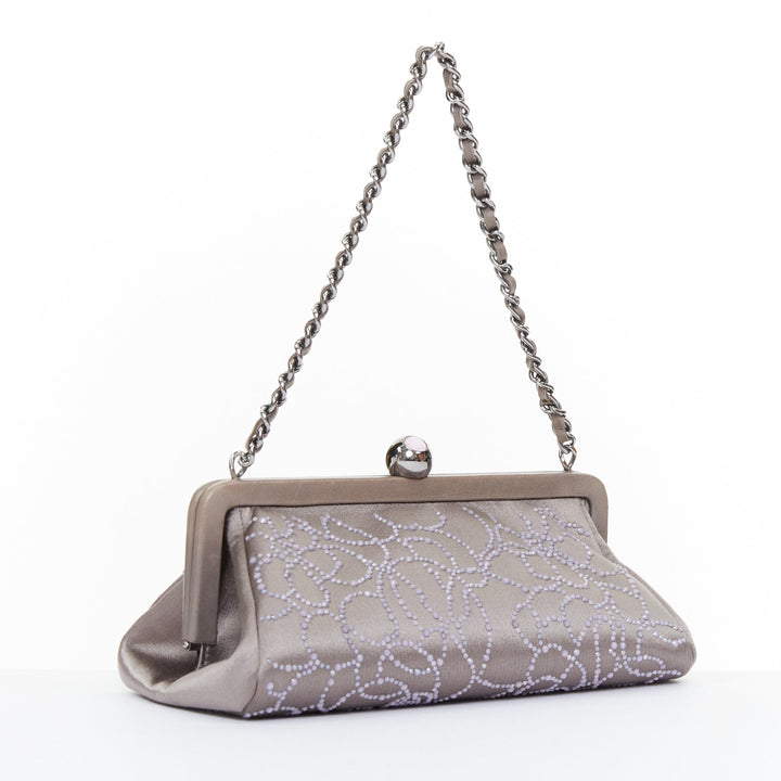CHANEL 2000 pink pearl beaded grey satin crystal CC kiss lock frame clutch bag
