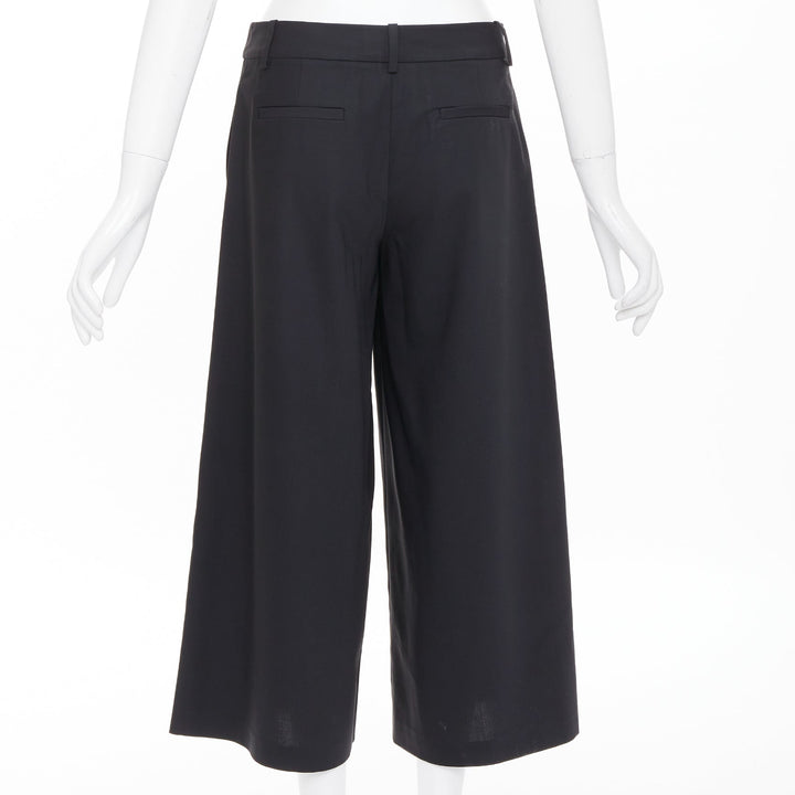 TIBI black low sheen fabric pleated front wide cropped trousers culottes US0 XS