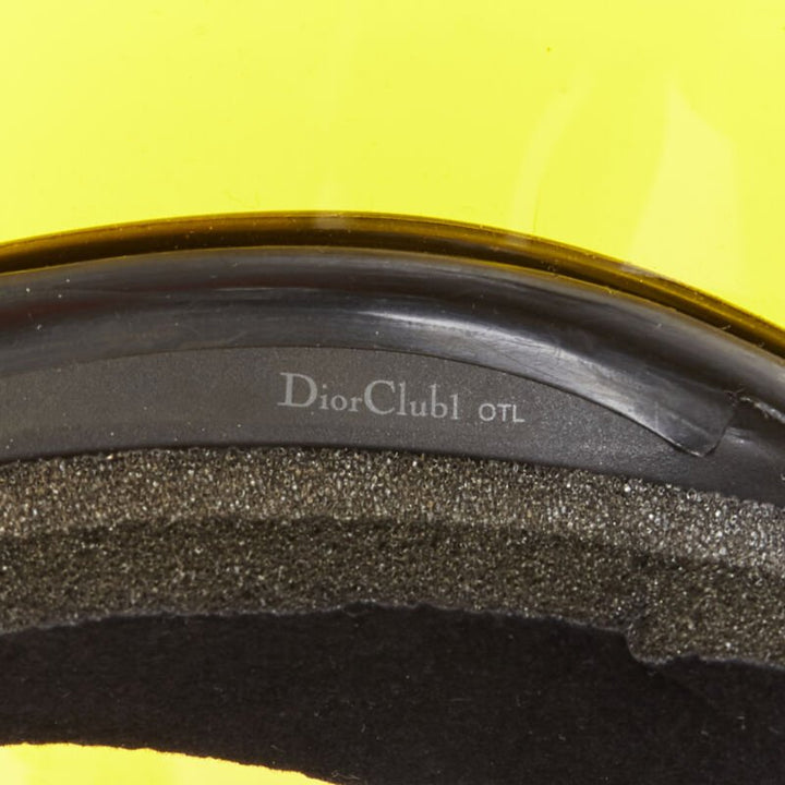 CHRISTIAN DIOR DiorClub1 Signatire yellow visor shield hat