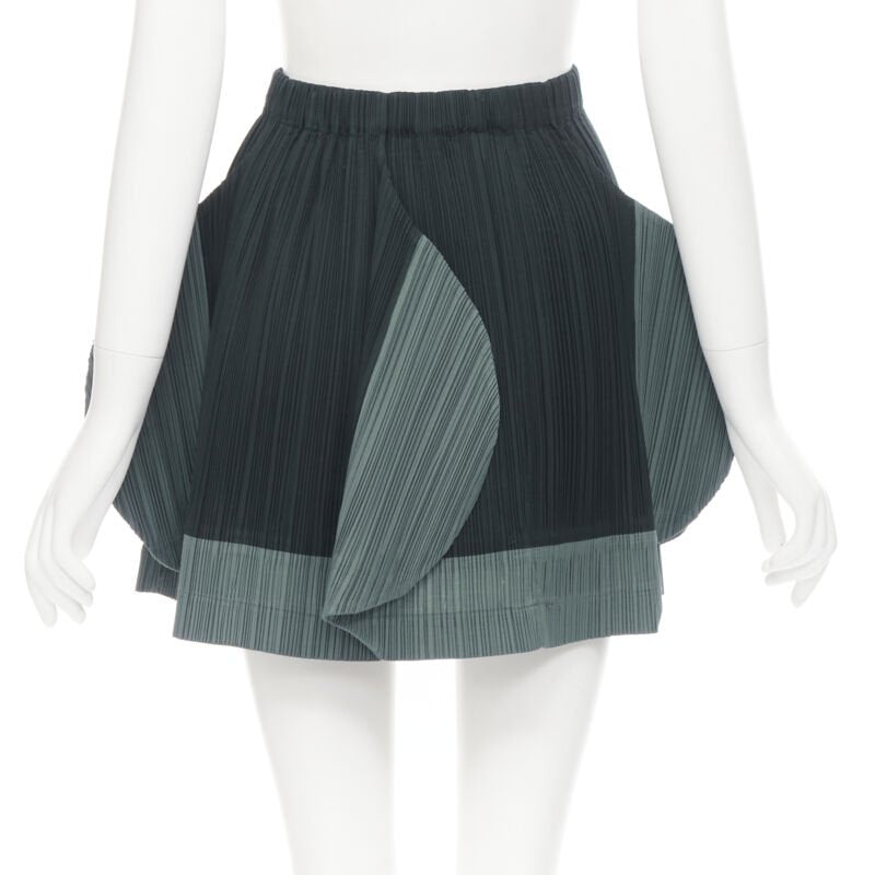ISSEY MIYAKE 1991 navy grey colorblocked rounded sleeve top petal skirt M