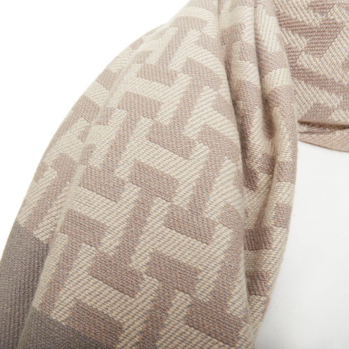 HERMES Avalon Nepal grey intarsia monogram logo knit wool cashmere blanket scarf