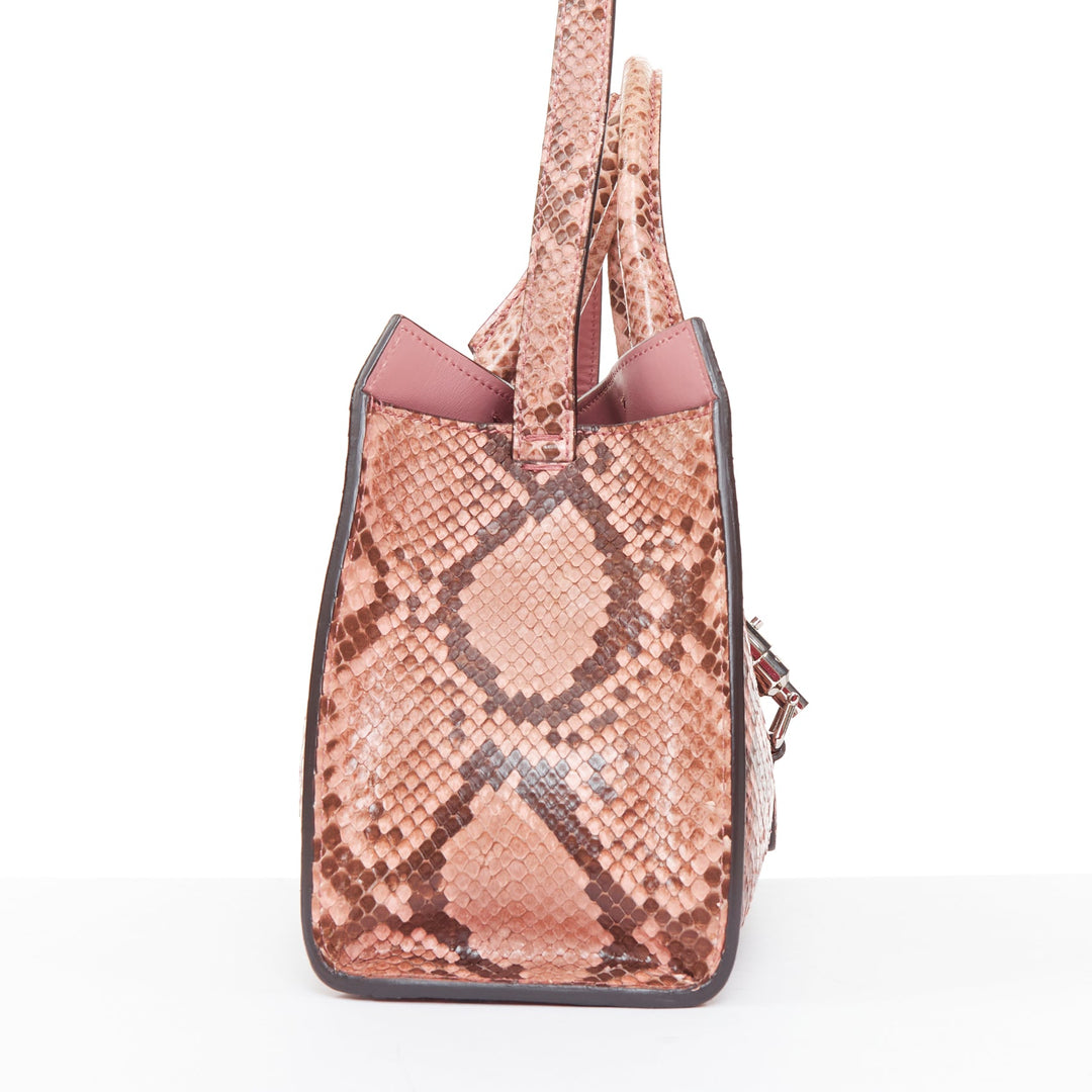 GUCCI 2014 Vintage Jackie Soft pink python leather silver piston crossbody bag