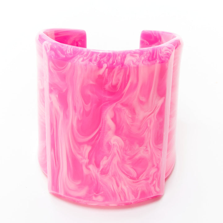 TOGA ARCHIVES pink red acrylic marble swirl oversized cuffs set