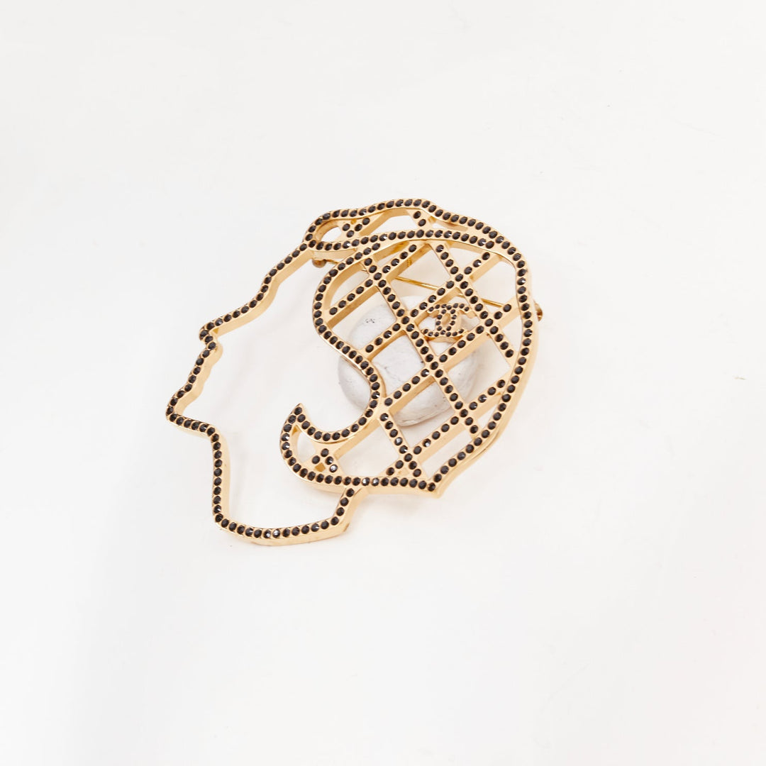 CHANEL B17A Paris-Cosmopolite Coco Mademoiselle Silhouette gold pin brooch