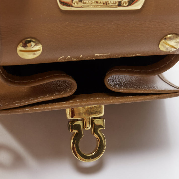 SALVATORE FERRAGAMO Vintage Gancini brown gold chain mini waist bag