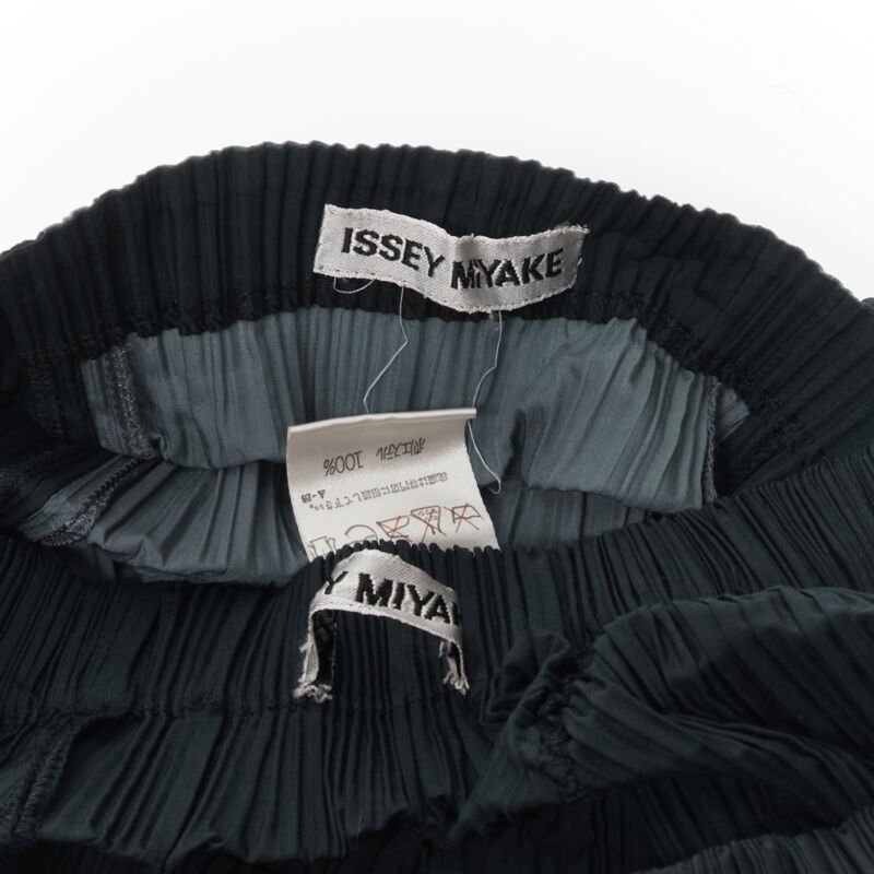 ISSEY MIYAKE 1991 navy grey colorblocked rounded sleeve top petal skirt M