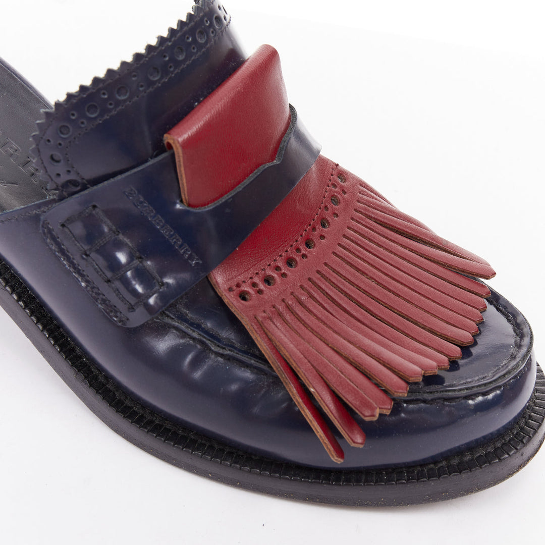BURBERRY 2018 RUnway Beckshill Contrast navy red fringed brogues mules EU38